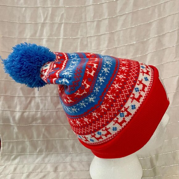 Ugly Sweater Run Winter Hat with Pom - Picture 2 of 5